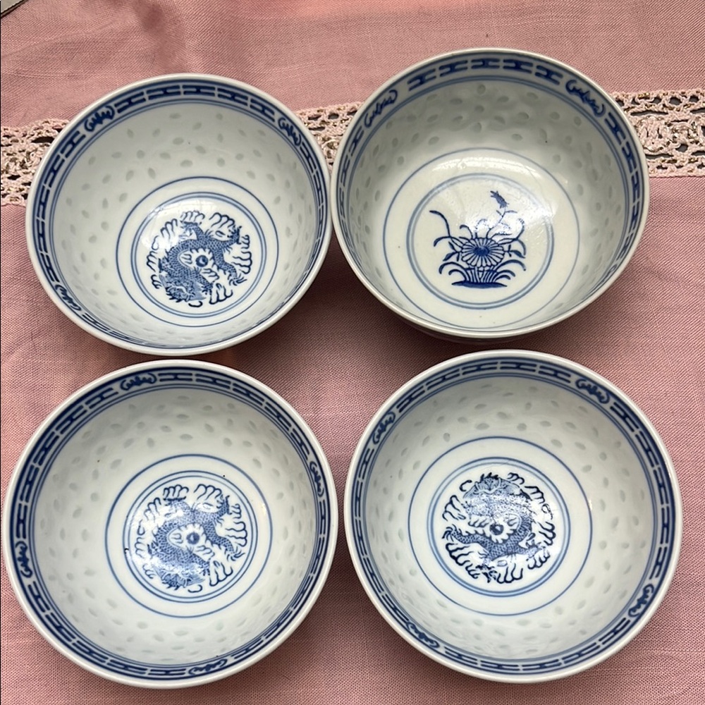 JINGDEZHEN CHINA RICE GRAIN BLUE WHITE DRAGON PORCELAIN- set of 3 &1dragon eyes